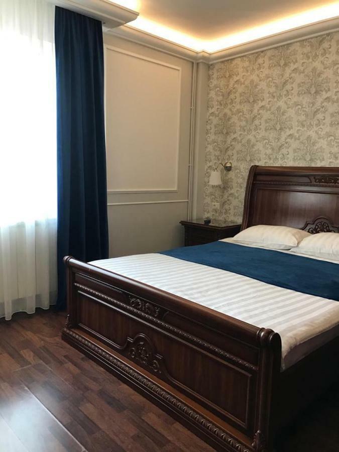 Pension Hanul Andritei Craiova Buitenkant foto
